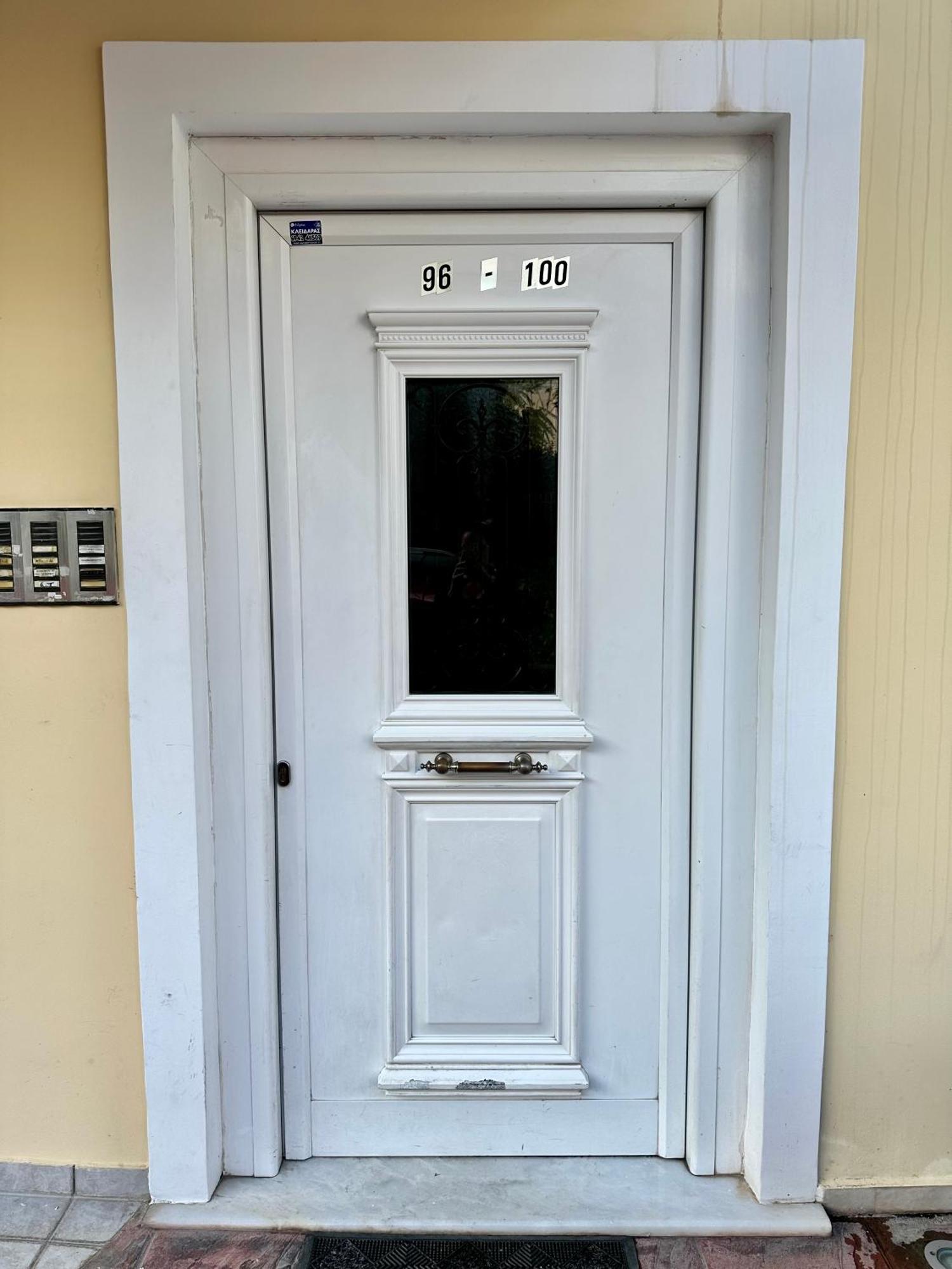City Centre Apartment باترا المظهر الخارجي الصورة